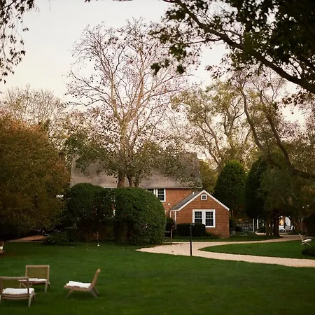 The Roundtree, Amagansett Hotel